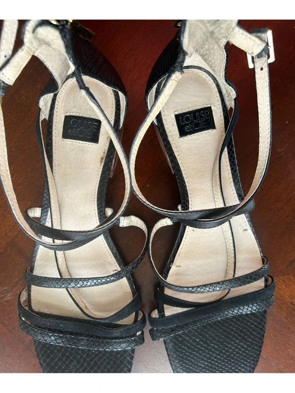 Louise et Cie Black Strappy Ankle-Zip Sandals size 6
